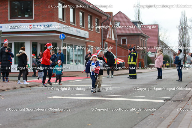 AMLA0389 | Bildershop "Sportfotograf-Oldenburg" mit Fotos von Sportevents in Oldenburg und Umzu. - Realisiert mit Pictrs.com