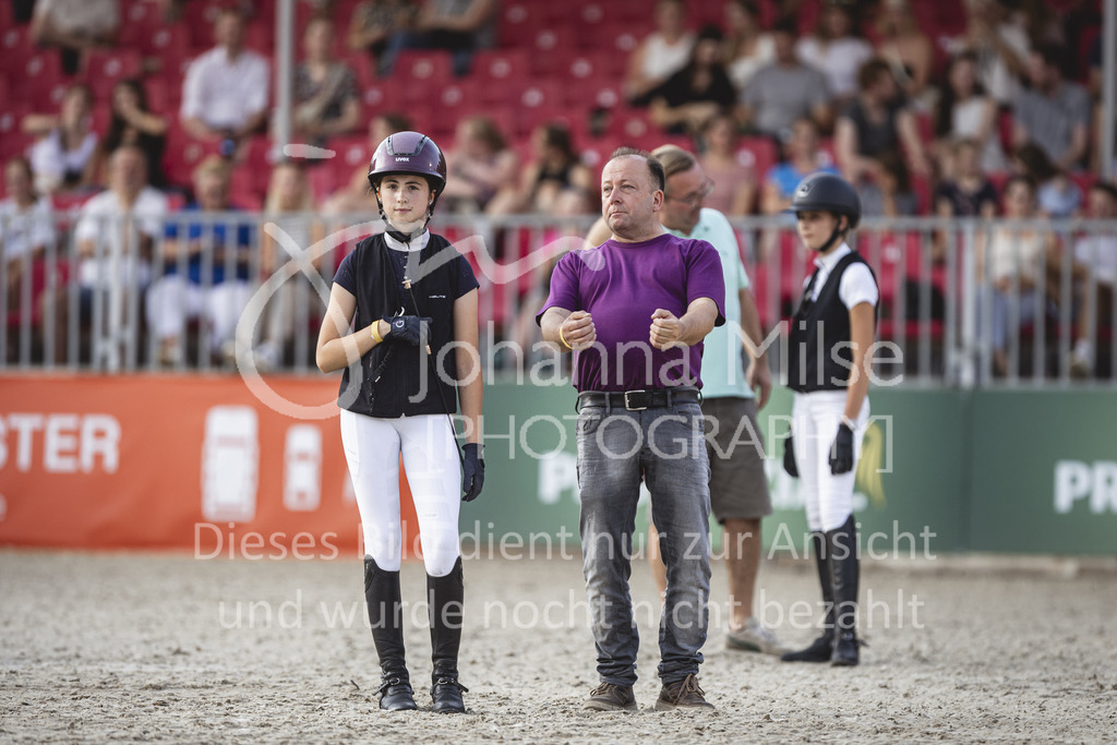 240829_TdS_PonyTrophy-124 | Deine schönsten Turniermomente als professionelle Fotos! Entdecke hochwertige Pferdesport-Fotografie im Online-Shop. Jetzt Fotos finden & bestellen!