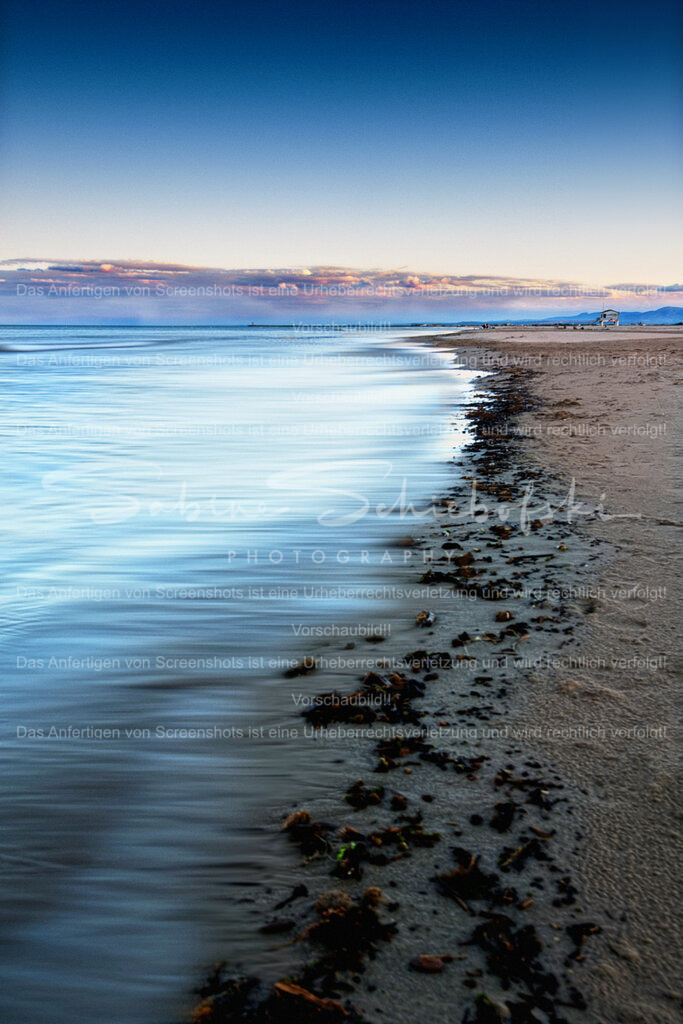 "Ruhe" Mittelmeerküste bei Gruissan, Frankreich | People- und Tierfotografie, Imageaufnahmen, Veranstaltungsfotografie und Wandbilder aus der Natur ★ Made in Germany ✔️ Druck + Downloads ✔️ Naturfotografie in Top Qualität ★ schneller Versand, weltweite Lieferung! - Realisiert mit Pictrs.com