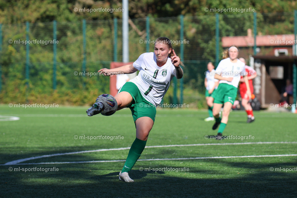 Fußball I Frauen I Saison 2025/2026 I Oberliga Schleswig-Holstein I 4. Spieltag I Eichholzer SV - Kieler MTV | ml-sportfotografie - Realisiert mit Pictrs.com