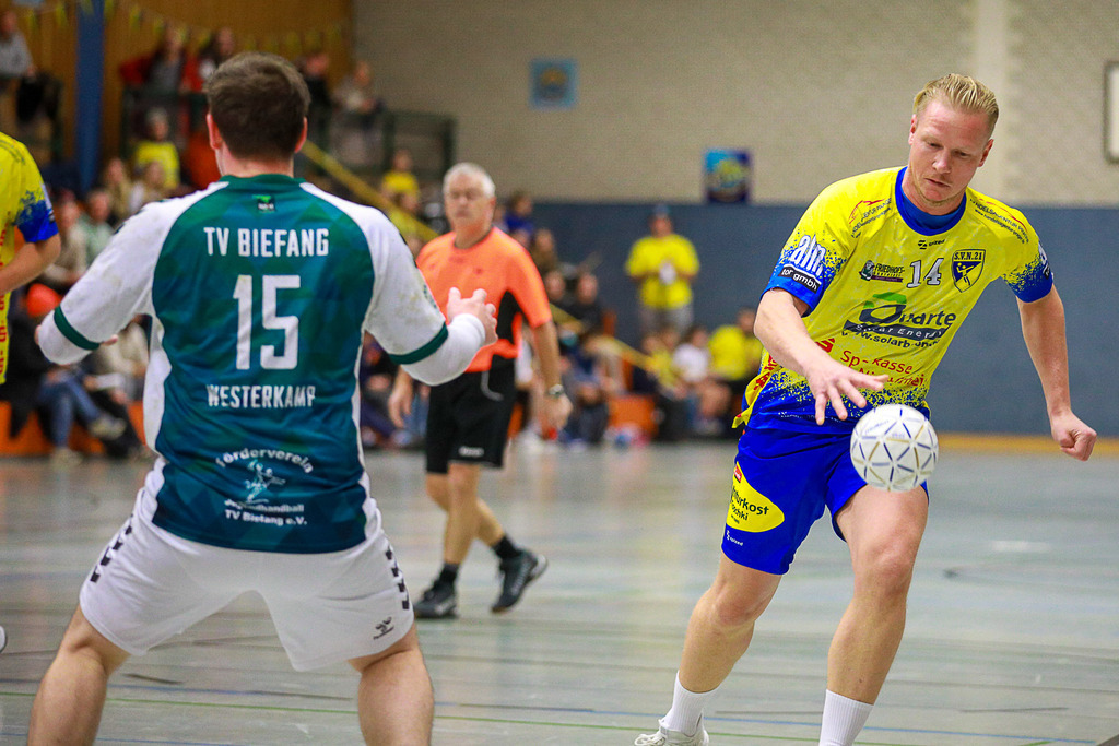 SVN_TvBiefang_161124_017 | Bildergalerie von Sport-Ereignissen aber auch von weiteren spannenden Dingen - nicht nur vom Niederrhein. In Anlehnung an den bekannten Spruch von Hanns Dieter Hüsch heißt das Motto: "Niederrhein ist überall".  - Realisiert mit Pictrs.com