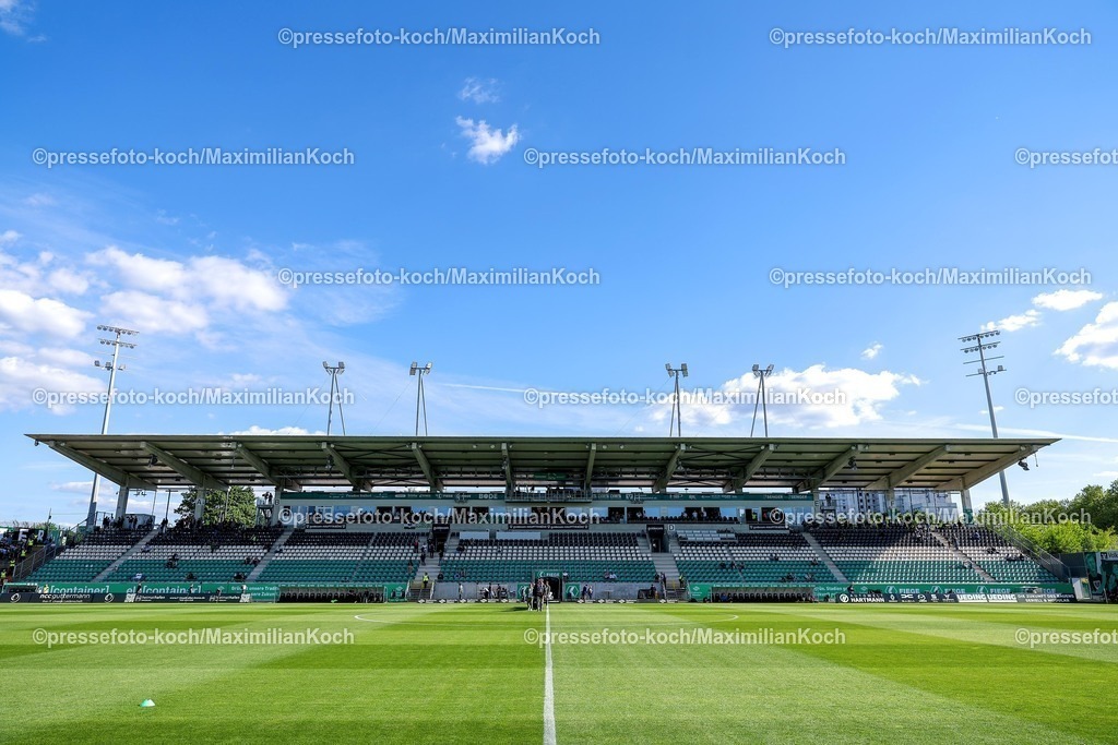 SCP09052501005 | 09.05.2025, Fußball, Preußen Münster - Hertha BSC, 2. Fußball Bundesliga, 33. Spieltag, Preußenstadion, Saison 2024 2025: Feature Innenansicht Stadion Tribüne Sportstätte Fußballplatz SymbolbildDFB regulations prohibit any use of photographs as image sequences and or quasi-video.