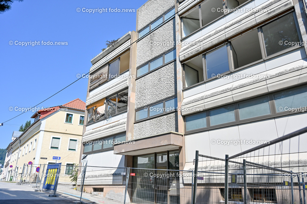 Linz_ Abbruchhaus Aubergstrasse_ 17.08.2023-5 | 17.08.2023, Linz, AUT, Aubergstrasse, Abbruchhaus, im Bild Linz, Abbruchhaus Aubergstrasse, Baustelle, Absperrung, gesperrt, Einsturzgefahr