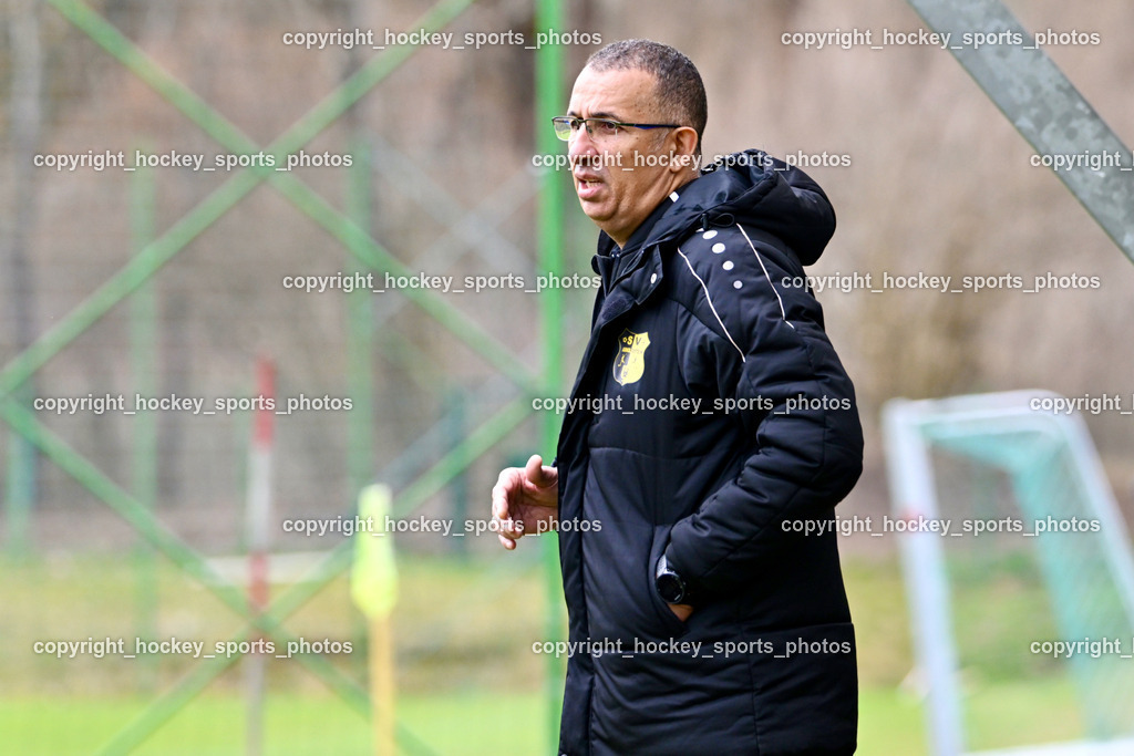 SV Arnoldstein vs. FC Union Sillian-Heinfels | Headcoach SV Arnoldstein Stevo Pipunic, SV Arnoldstein vs. FC Union Sillian-Heinfels, SV Arnoldstein vs. FC Union Sillian-Heinfels am 29.03.2026 in Arnoldstein (Waldparkstadion Arnoldstein), Austria, (Photo by Bernd Stefan)