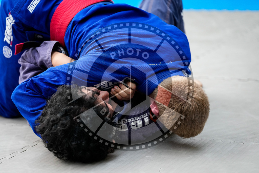 20250920PBB1746 | Athletes compete during the AJP Tour Hamburg International Jiu-Jitsu Championship, on September 20, 2025 in Hamburg, Germany. © Chiara Dazi / photoblackbelt