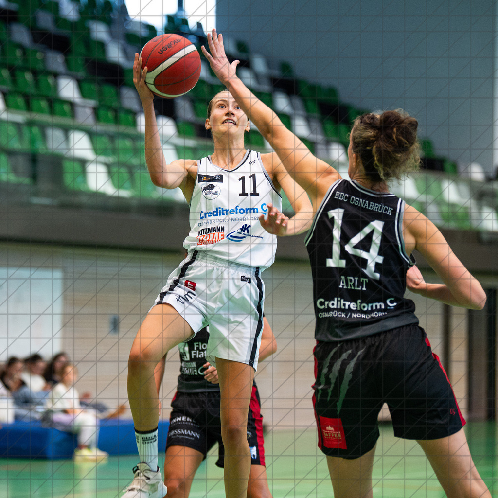 2. DBBL Nord 24/25 | 15.09.2024 | BBC Osnabrück vs. TKH Hannover 1 | Testspiel | 2. DBBL Nord 24/25 | 15.09.2024 | BBC Osnabrück vs. TKH Hannover 1 | Testspiel - - - - - CREDIT, www.bullenfotos.de, Martin König, Hörner Weg 40, D-49078 Osnabrück, +4917663732967, Nutzung und Weitergabe nur zu den vereinbarten Zwecken. Presseanfragen an Urheber. Alle Rechte beim Urheber. - - - - - - Realisiert mit Pictrs.com