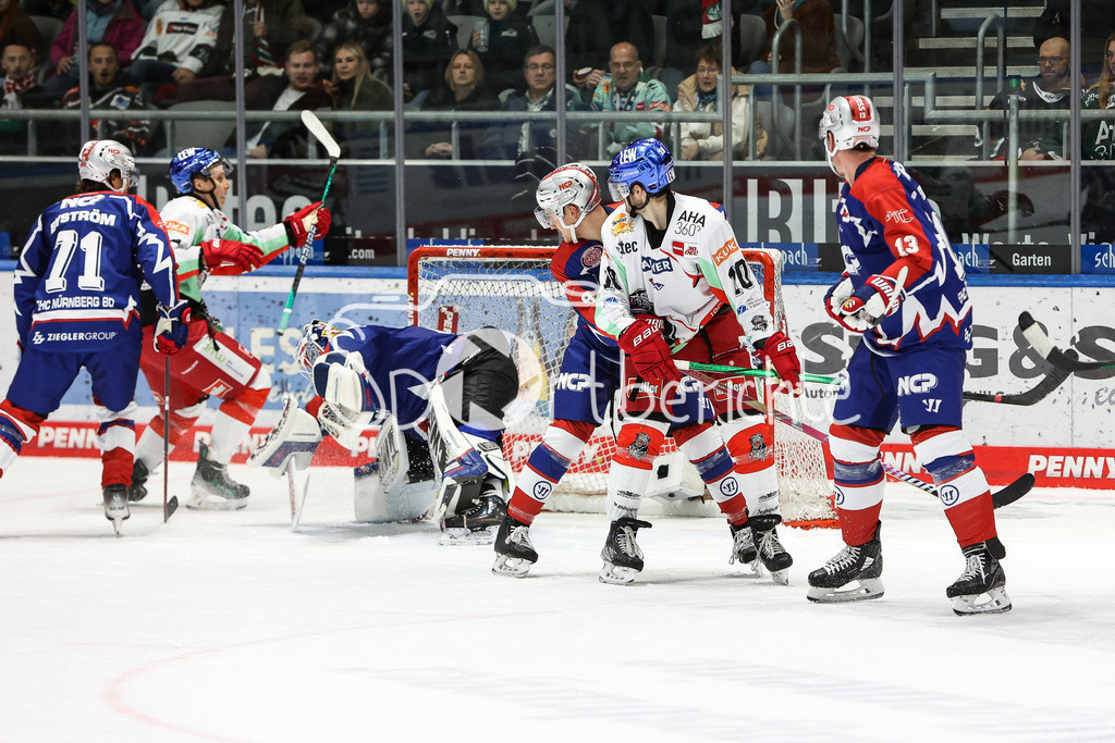 Augsburger Panther - Nürnberg ICE Tigers | Der Ausgleich zum 1-1 / In dieser Szene trifft Anrei HAKULINEN (AEV #94) zum zwischenzeitlichen 1-1