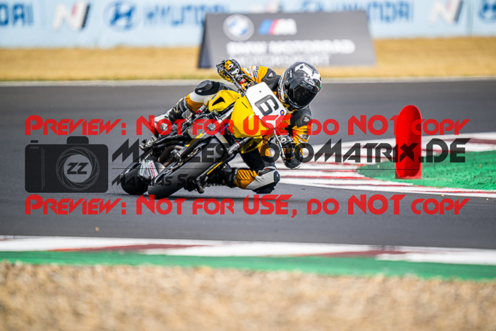 MaZZes_FotoMatrix_220625_0958 | TWINCUP