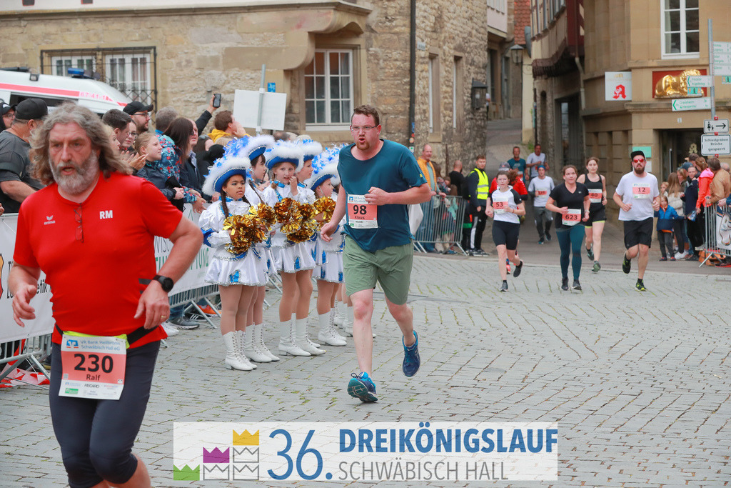 VR Bank Hauptlauf 10km | 3königslauf 2022 VR Bank Hauptlauf - Realisiert mit Pictrs.com