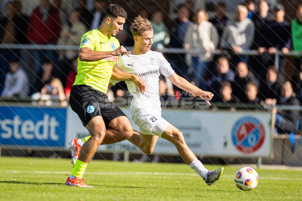 20251003_Picselweb-Fotografie_1R3_1541 | DFB Pokal 2. Runde, JFV A/O/B/H/H - SV Stuttgarter Kickers, Foto: Jörg Struwe - picselweb.de - Realisiert mit Pictrs.com