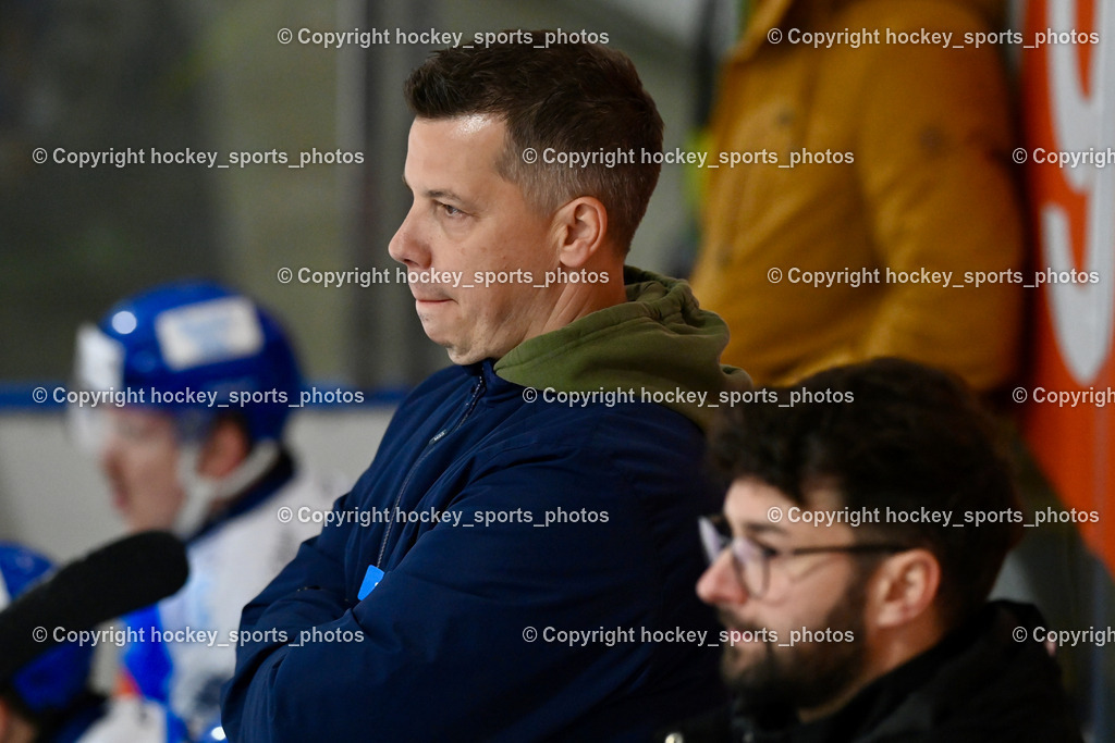 ESC Sparkasse Steindorf vs. LE Kings | Headcoach ESC Steindorf Mayer Michael, ESC Sparkasse Steindorf vs. LE Kings, ESC Sparkasse Steindorf vs. LE Kings am 01.11.2025 in Steindorf (Ossiachersee Halle), Austria, (Photo by Bernd Stefan)