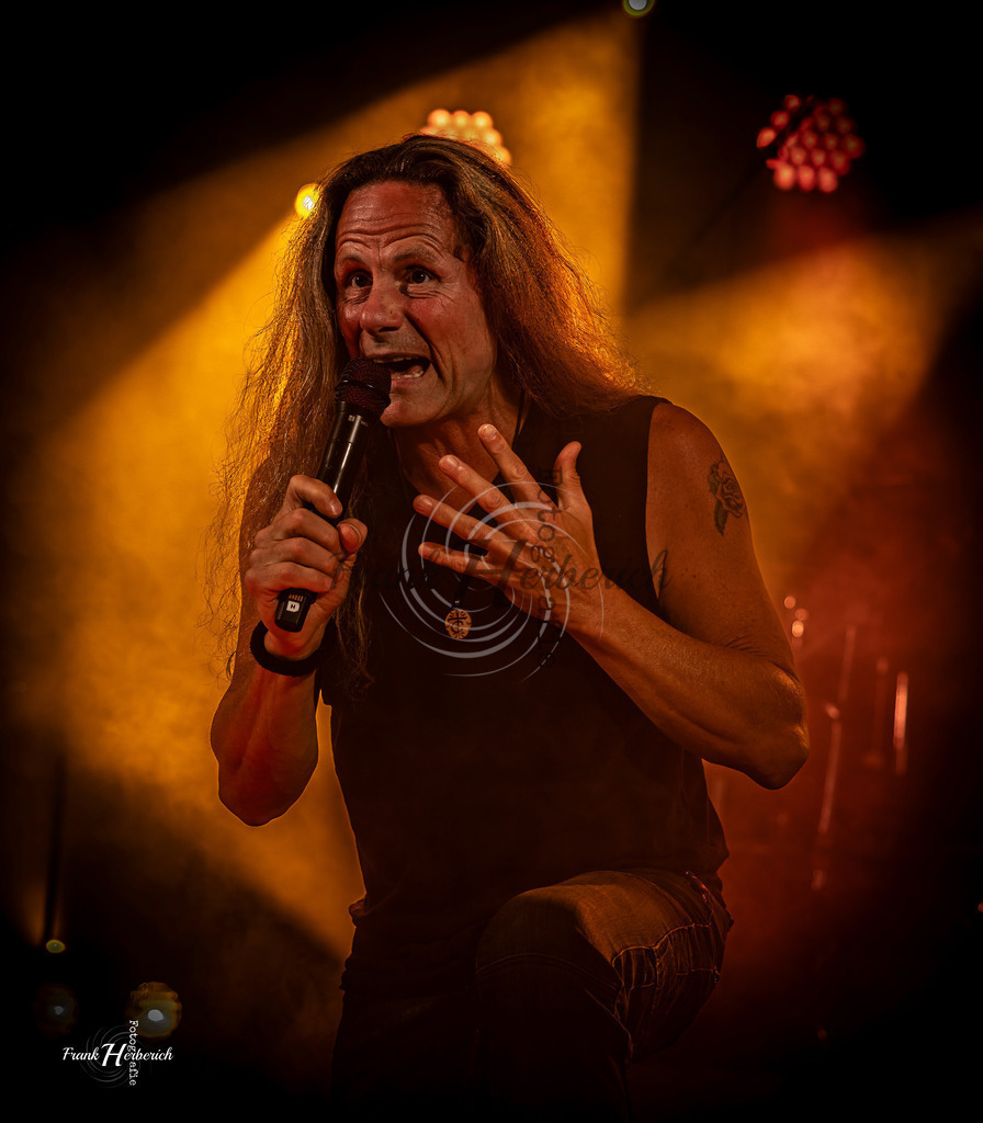 F.U.C.K Burgebrach | Frank Herberich Fotografie, Frank Herberich, Fotografie, Hochzeit, Portrait, St. Peter Ording, Ording, Westerhever, Nordsee, Frank Fotografie, Hardheim,  Odenwald,Walldürn, Band,Eventfotografie - Realisiert mit Pictrs.com