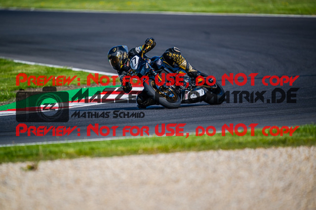 MaZZes_FotoMatrix_220506_96161 | Fotograf Mathias Schmid
Sportfotograf,
Eventfotograf,
Hochzeitsfotograf,
Portraitfotograf