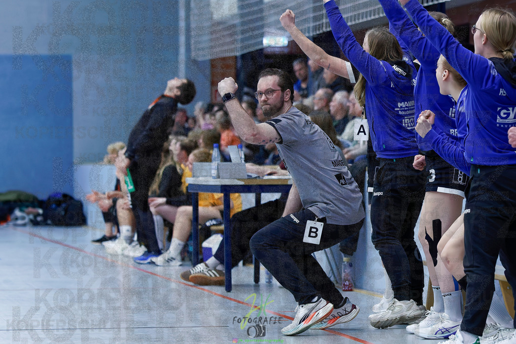 Handball Frauen Oberliga Mitte, HSG Eibelshausen/Ewersbach - HSG Lumdatal | Handball Frauen Oberliga Mitte, HSG Eibelshausen/Ewersbach - HSG Lumdatal am 21.02.2026 in Dietzhölztal-Steinbrücken (Sporthalle am Hammerweiher)Photo © 2026 - Jörg Heinrich - Realisiert mit Pictrs.com