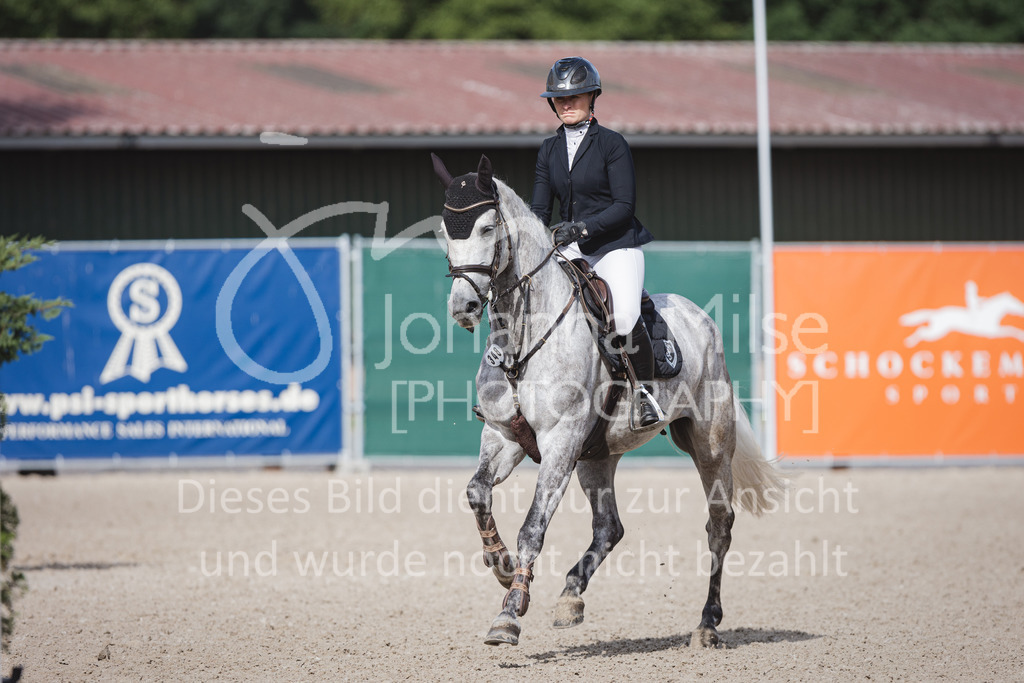 220614_Mühlen_SprPf-A-135 | Late Entry Mühlen
14.06.2022
Springpferde A**
4-6jährige Pferde