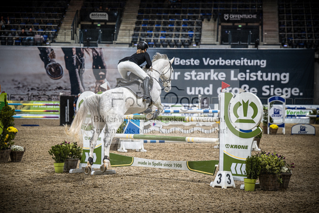 DOS_1967 | Entdecke hochwertige Reitturnierfotos von Foto Oger. Professionell, emotional und authentisch – jetzt Lieblingsmomente im Shop bestellen.Deutschlandweite Turnierfotografie. - Realisiert mit Pictrs.com