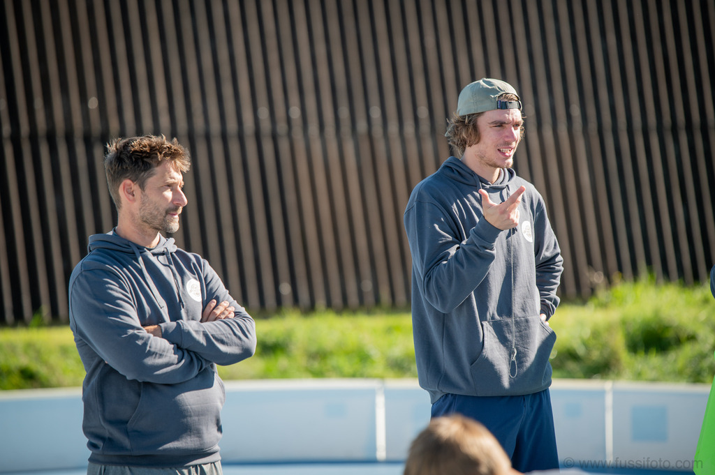 2025-09JP Hockey-Camp-Widnau-358 | "Fussifoto.com – Ihr Ansprechpartner für hochwertige Fotografie! Entdecken Sie kreative Bilder und professionelle Dienstleistungen. Kontaktieren Sie uns für Ihre Projekte!"