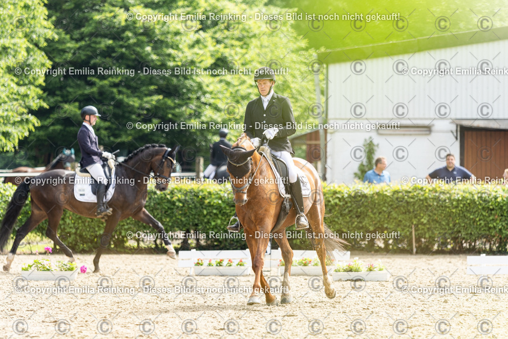 CL5A5523 | Emilia Reinking Fotografie - Realisiert mit Pictrs.com