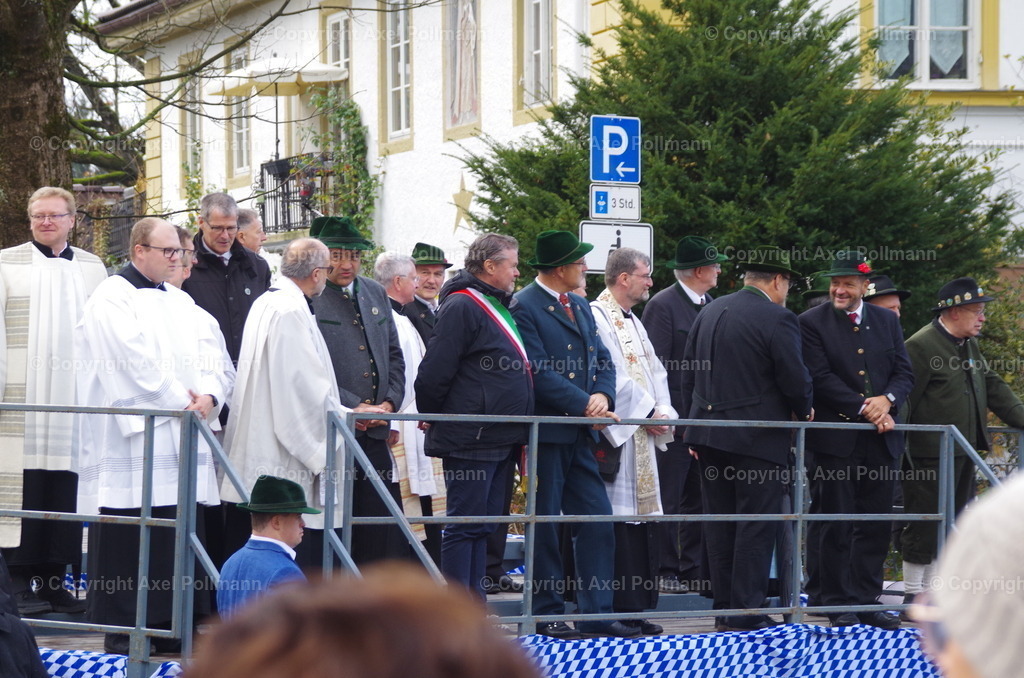 IMGP0481 | fotografiert von Axel PollmannLeonhardi Wallfahrt Benediktbeuern und Murnau, Fronleichnam, Fasching, Landschaft im Loisachtal und Benediktbeuern  - Realisiert mit Pictrs.com