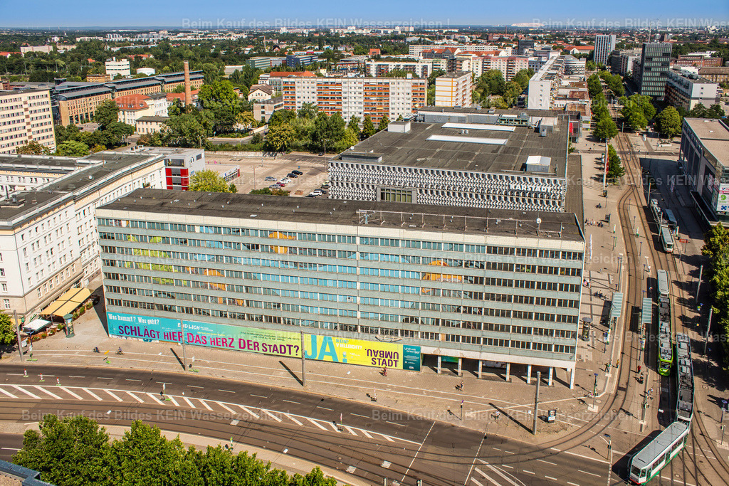 Luftbild Magdeburg City McDonald HDL Damaschke-8423 | Die Magdeburger Platte® - das sind die schönsten Luftbilder von Magdeburg & Sachsen-Anhalt auf Acryl, Leinwand oder zum Download. Das ist Luftbildfotografie & Luftbildaufnahmen mit Drohne & Flugzeug.  - Realisiert mit Pictrs.com