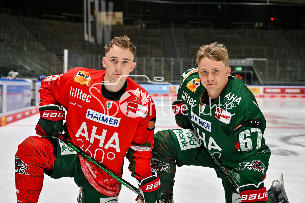 Augsburger Panther 2025/26 | im Bild Moritz ELIAS (Augsburger Panther #46) und Florian ELIAS (Augsburger Panther #67) auf dem Eis / Media Day Augsburger Panther: Curt-Frenzel Stadion am 06.08.2025