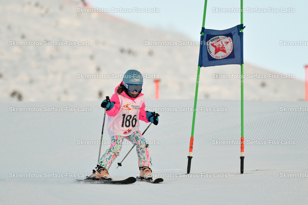 SRS_26.12.2025_0023 | SRS_26.12.2025_0023 - Realisiert mit Pictrs.com