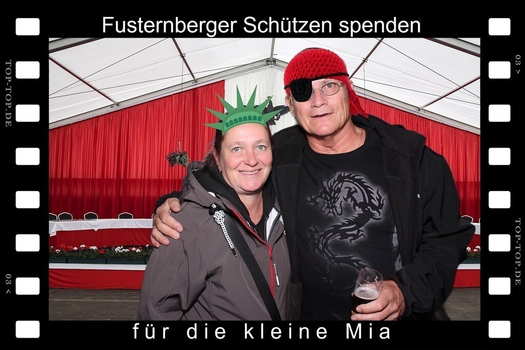 top-top.de 240928-019 | Foto, Video, Fotografie, Videografie, Fotobox, DJ, Discjockey, Musik, Musikbox, Veranstaltung, Photobooth, Amazon, Ebay, Buchtipp, Bestseller, Autor, Verlag, Buch, Wesel, Hamminkeln, NRW, Dinslaken, Rees, Drohne, Hochzeit, Party, Fotobox, Wesel, Fotograf