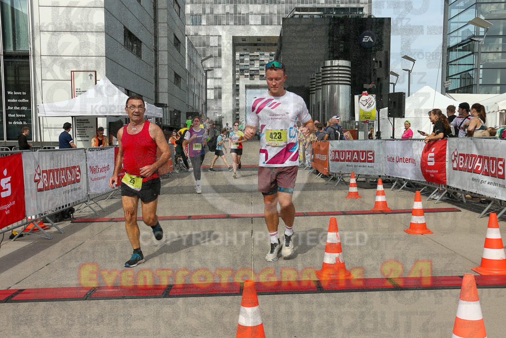 250920_1334_EX1_5545 | Sportfotografie im Rhein-Sieg Kreis, Köln, Bonn, NRW, Rheinland Pfalz, Hessen, etc. Unser Tätigkeitsfeld umfasst den Laufsport vom Volkslauf über den Marathon, Duathlon, Triathon bis zum Ultralauf wie Kölnpfad Ultra oder Schindertrail.