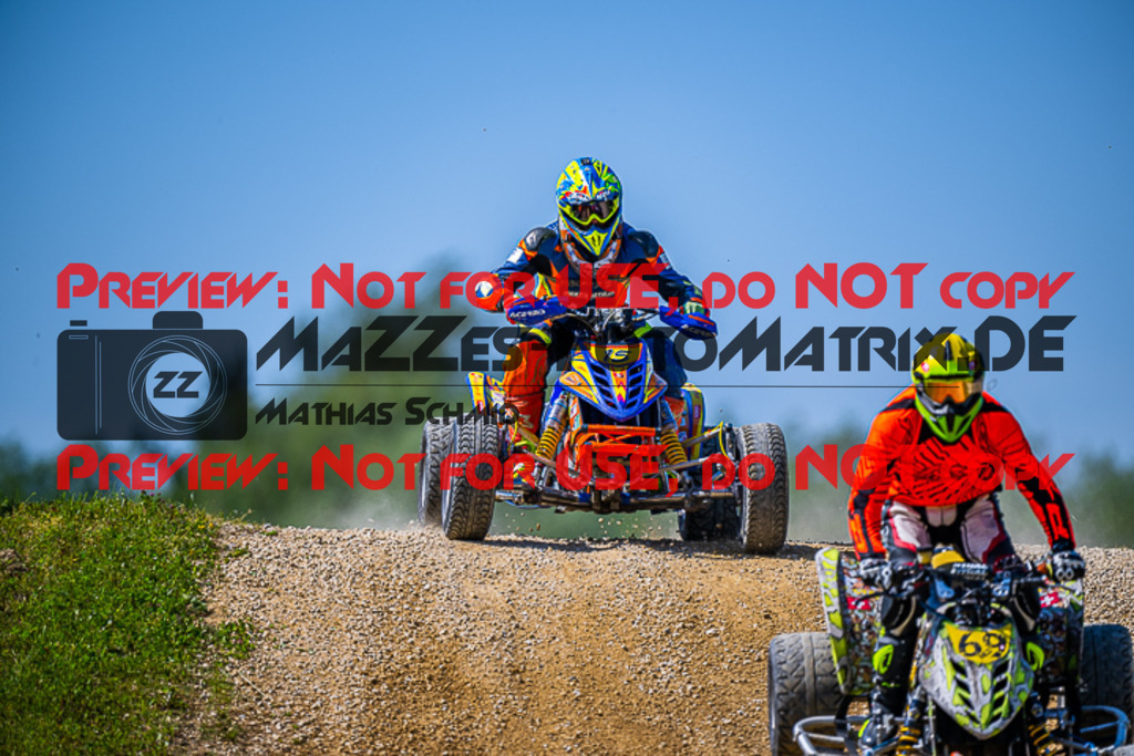MaZZes_FotoMatrix_230527_3750 | QUAD