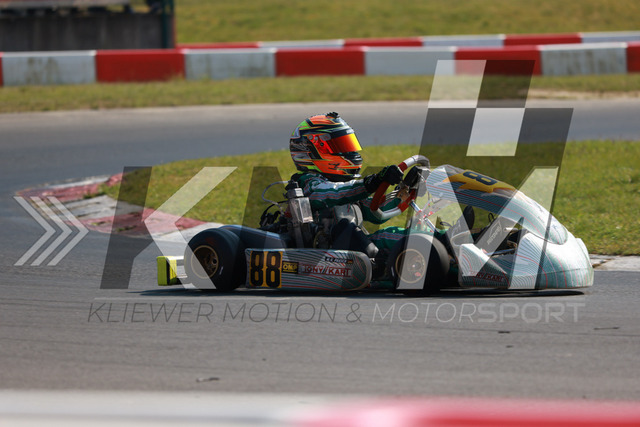 0DKP2313 | Kliewer Motion & Motorsport - Realisiert mit Pictrs.com