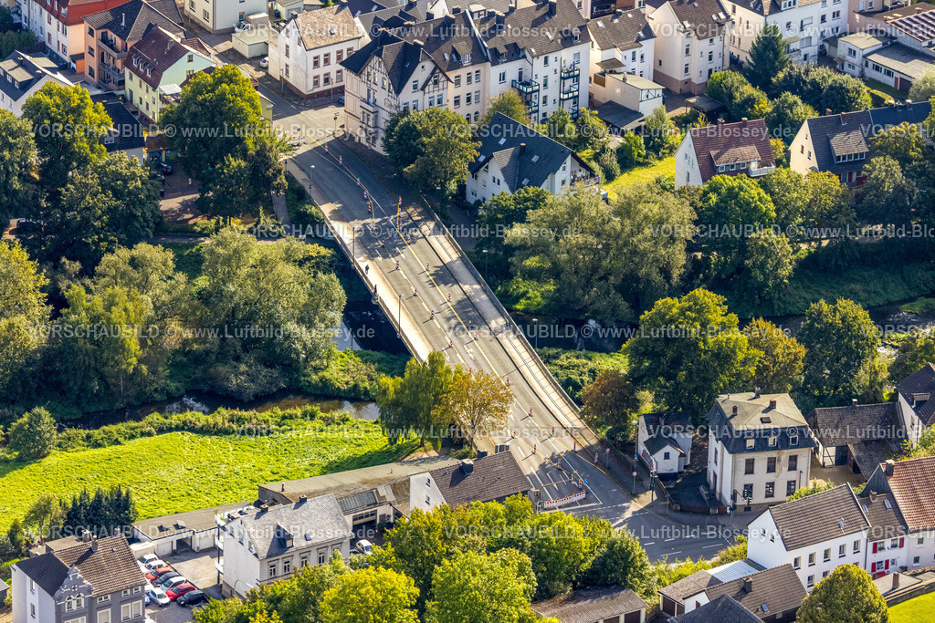 Arnsberg230904725 | Luftbild, Ruhrbrücke Henzestraße, Arnsberg, Sauerland, Nordrhein-Westfalen, Deutschland