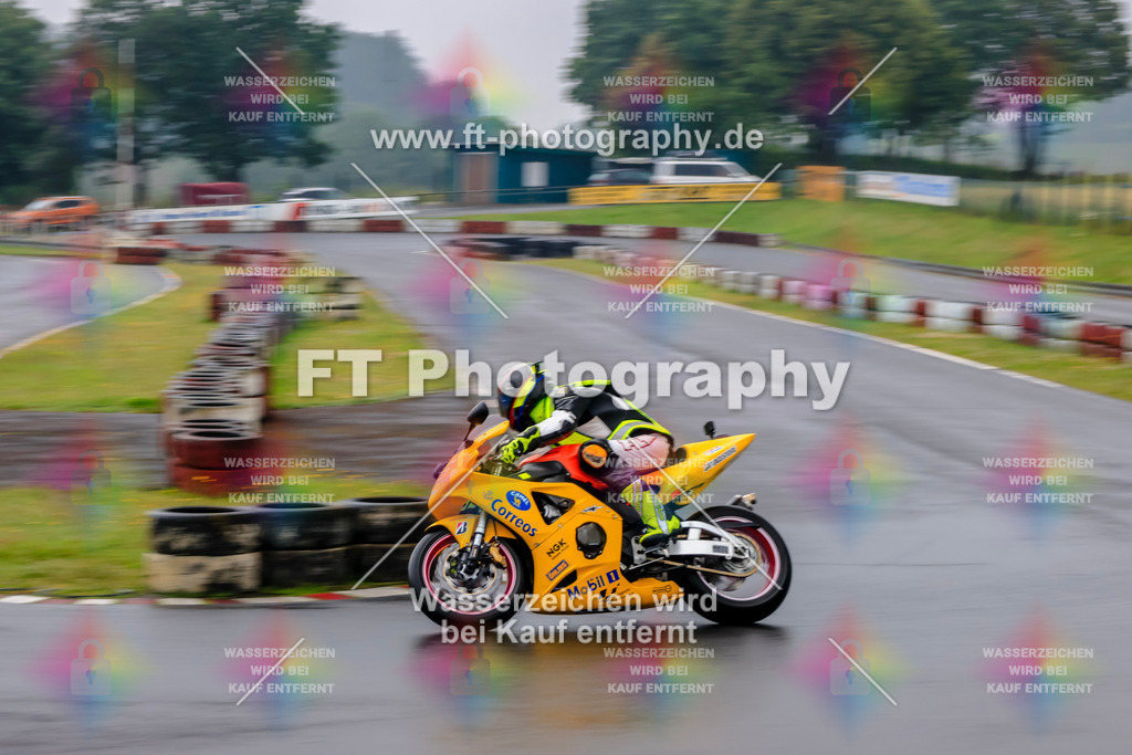 _TCM2870 | Hier findet Ihr Bilder von Touristenfahrten auf der Nürburgring Nordschleife oder von anderen Veranstaltungen die ich besucht habe. Viel Spass beim Durch Schauen 