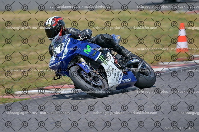 25bt04-1310 | markuskiefer.com - Realisiert mit Pictrs.com