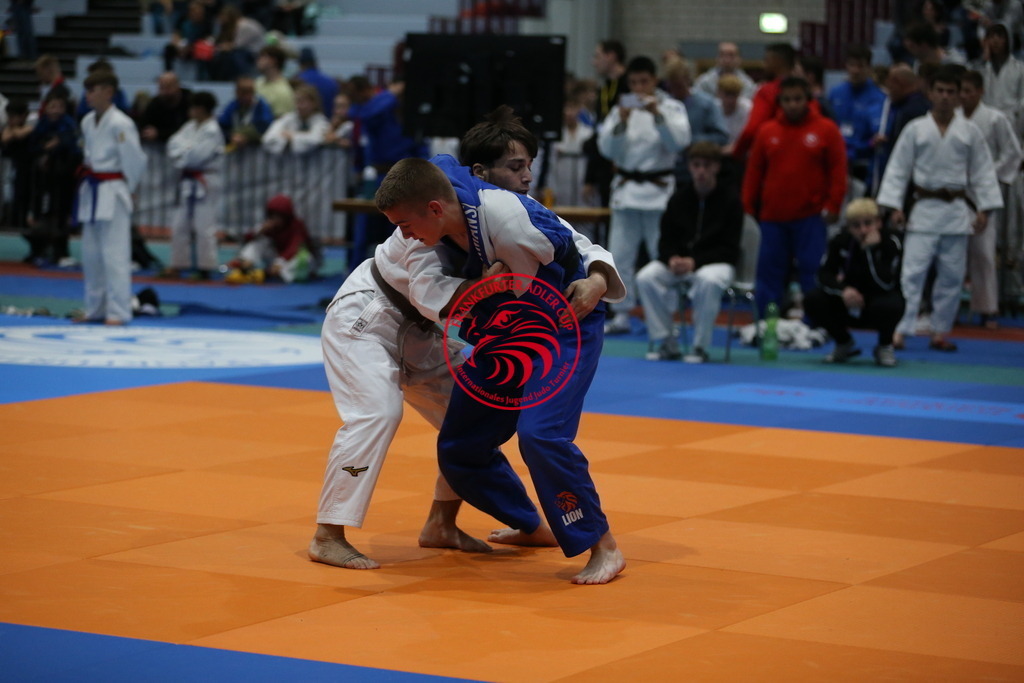 AT3Y2178 | Fotos vom Adler Cup - Pictures from Adler Cup

Hier findet Ihr alle Eindrücke und großen Momente der Adler Cup Wochenenden. Here you will find all impressions and great moments of the Adler Cup weekends. - Realisiert mit Pictrs.com