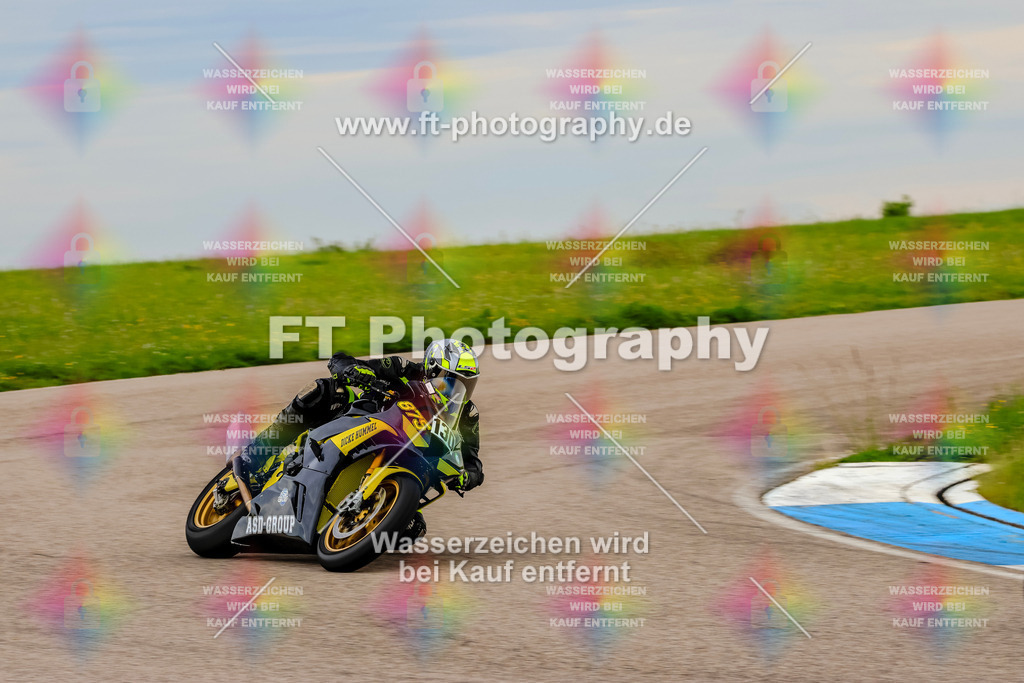 MotoTeam-1969 | Hier findet Ihr Bilder von Touristenfahrten auf der Nürburgring Nordschleife oder von anderen Veranstaltungen die ich besucht habe. Viel Spass beim Durch Schauen 