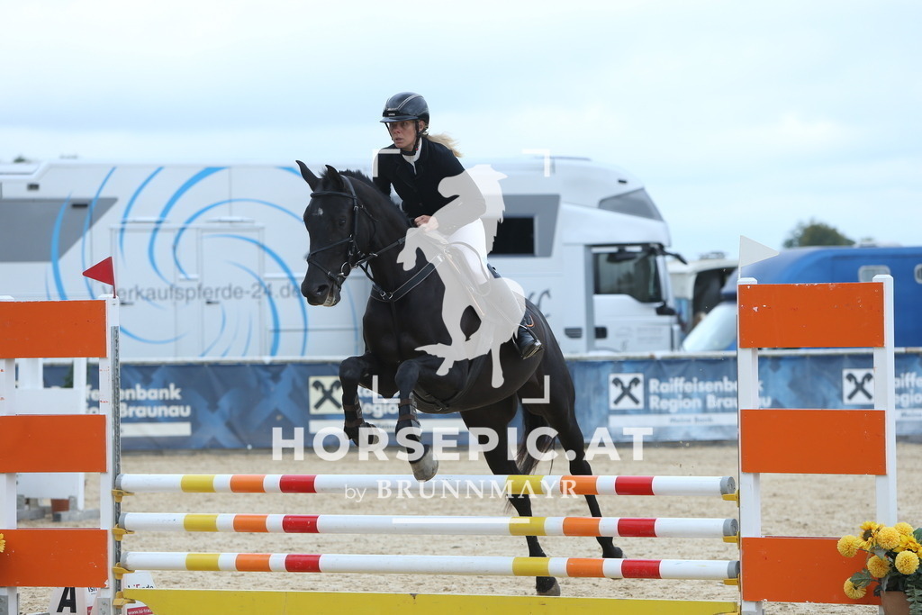 DL2Q1109 | Willkommen bei Brunnmayr - Design & Fotografie – Ihrem Spezialisten für Reitturniere und Pferdeveranstaltungen in Oberösterreich, Salzburg und Bayern! Seit über 17 Jahren sind wir leidenschaftlich dabei.