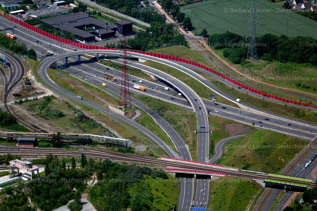 3805432 | Brücken am Verkehrsknotenpunkt bei Bochum