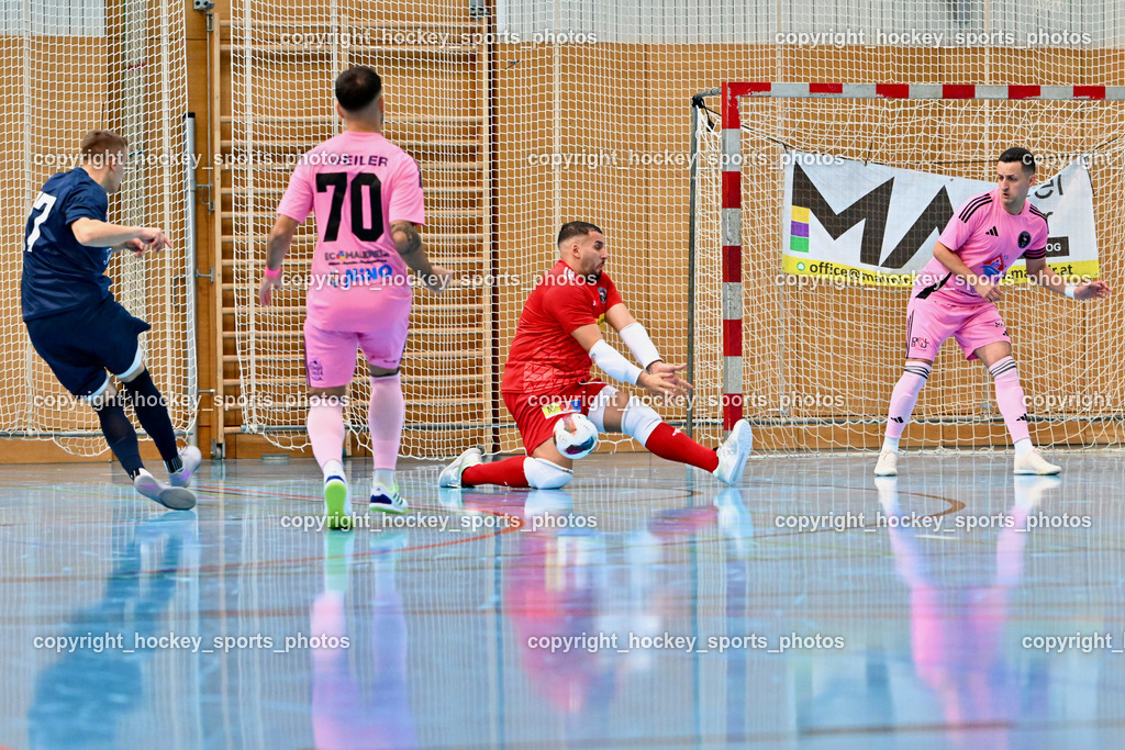 Carinthia Flamengo Futsal Club vs. LPSV-K | #17 Sifet Lidan LPSV-K, #70 Yosifov Svetlozar Angelov Carinthia Flamengo, #1 Youssef Helal Carinthia Flamengo, #7 Enes Brdjanovic Carinthia Flamengo, Carinthia Flamengo Futsal Club vs. LPSV-K, Carinthia Flamengo Futsal Club vs. LPSV-K am 03.11.2024 in Klagenfurt (Ballspielhalle Viktring), Austria, (Photo by Bernd Stefan)