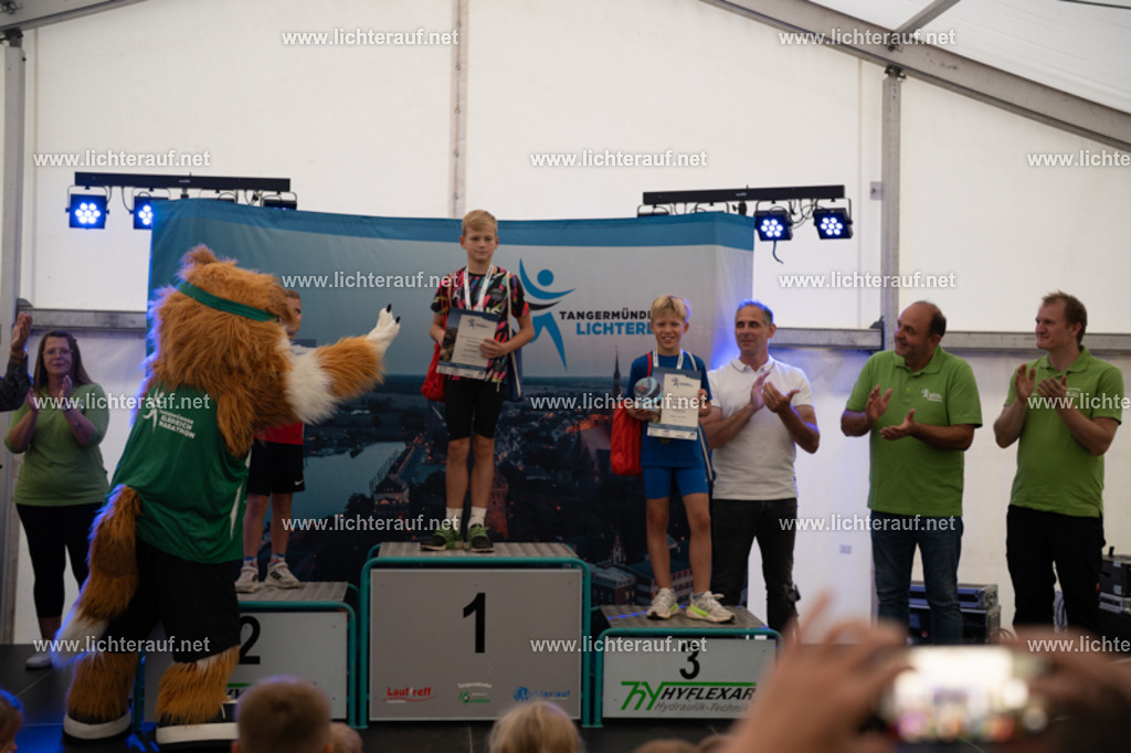 FSC08318 | Lichterlauf  - Realisiert mit Pictrs.com