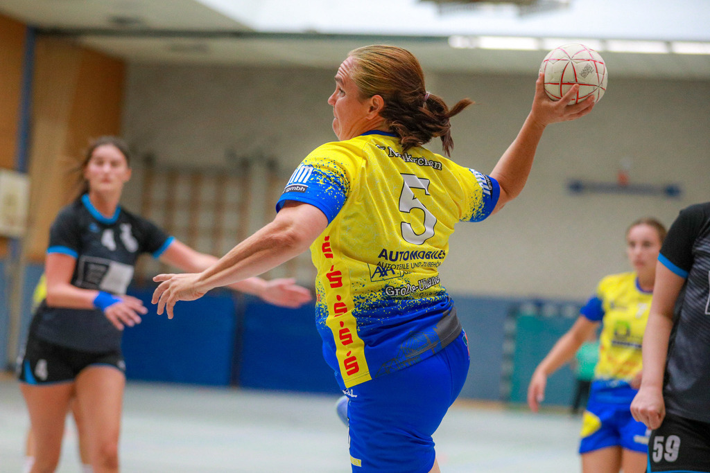 Neukirchen-Duisburg310825_009 | Bildergalerie von Sport-Ereignissen aber auch von weiteren spannenden Dingen - nicht nur vom Niederrhein. In Anlehnung an den bekannten Spruch von Hanns Dieter Hüsch heißt das Motto: "Niederrhein ist überall".  - Realisiert mit Pictrs.com