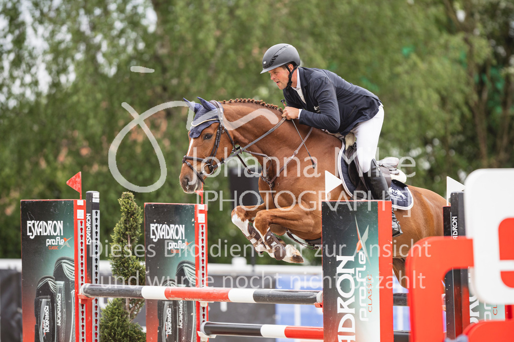 260508_PfSpTa_9_SprPf-L-947 | Deine schönsten Turniermomente als professionelle Fotos! Entdecke hochwertige Pferdesport-Fotografie im Online-Shop. Jetzt Fotos finden & bestellen!