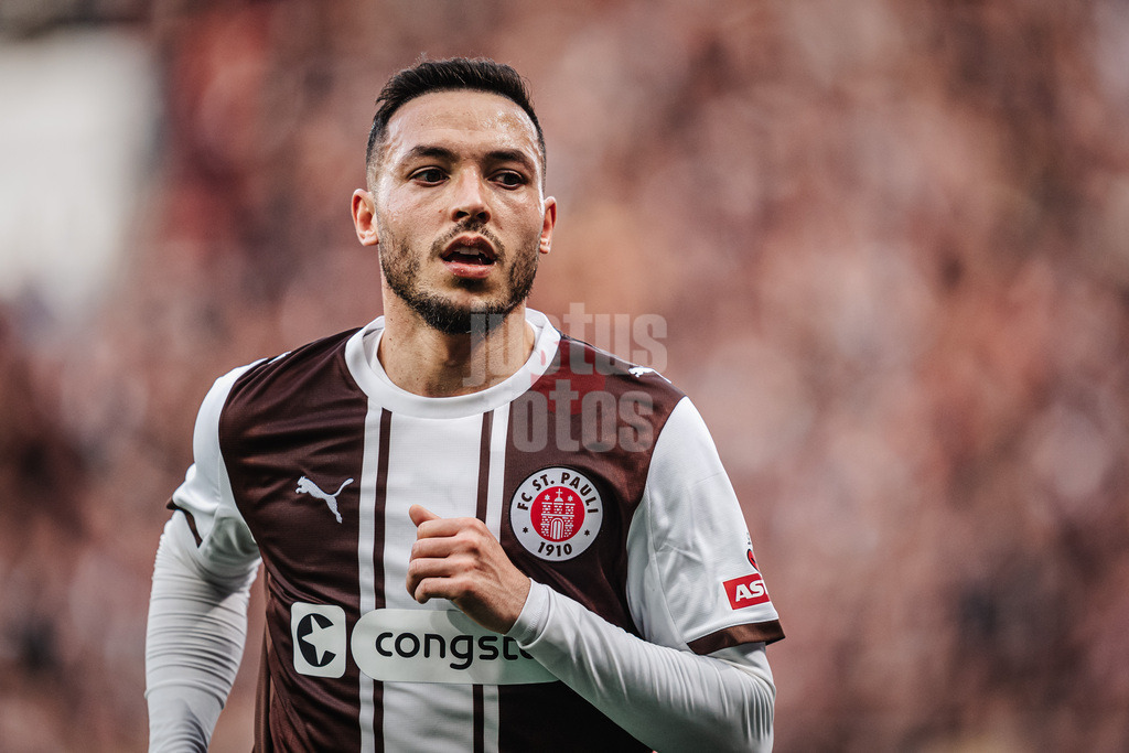 Fußball | Männer | Saison 2025/2026  | Fußball-Bundesliga | 29. Spieltag | FC St. Pauli vs. FC Bayern München | 11.04.2026 | Mathias Pereira Lage (#28, FC St. Pauli)