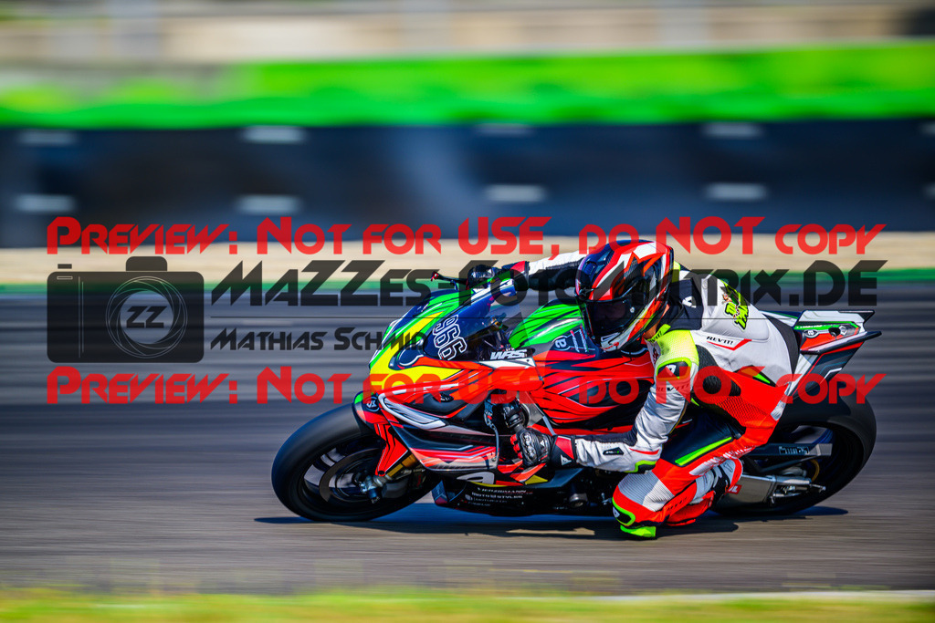 MaZZes_Fotomatrix_20250816_6007705_5810 | WEISS