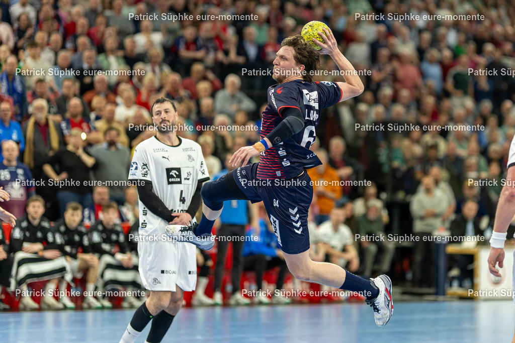 Handball I Herren I Daikin HBL I Saison 2024-2025 I 23. Spieltag I SG Flensburg-Handewitt - THW Kiel | Handball: Bundesliga, SG Flensburg-Handewitt - THW Kiel, 23. Spieltag, GP JOULE ArenaLasse Møller (64, SG Flensburg Handewitt) Sprungwurf