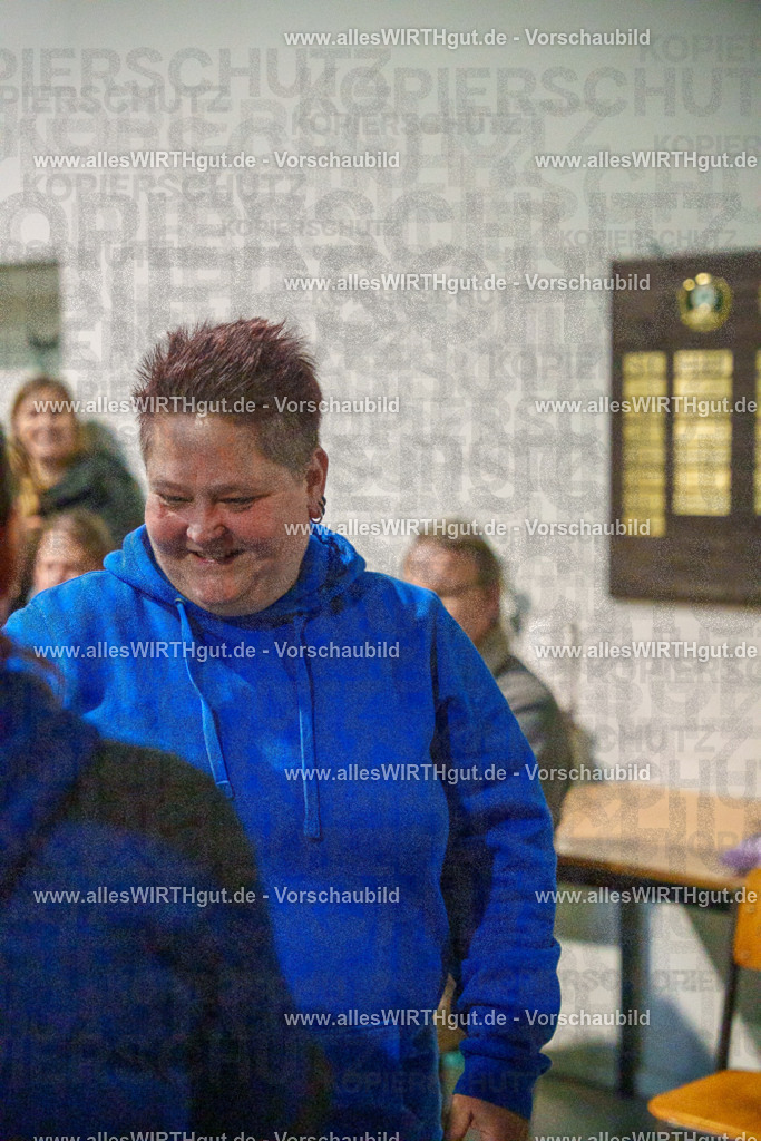 7R504618 | Professionelle Tierfotografie in Mönchengladbach von Daniel Wirth (allesWIRTHgut). Liebevolle & natürliche Bilder von Hunden & Katzen für unvergessliche Erinnerungen.