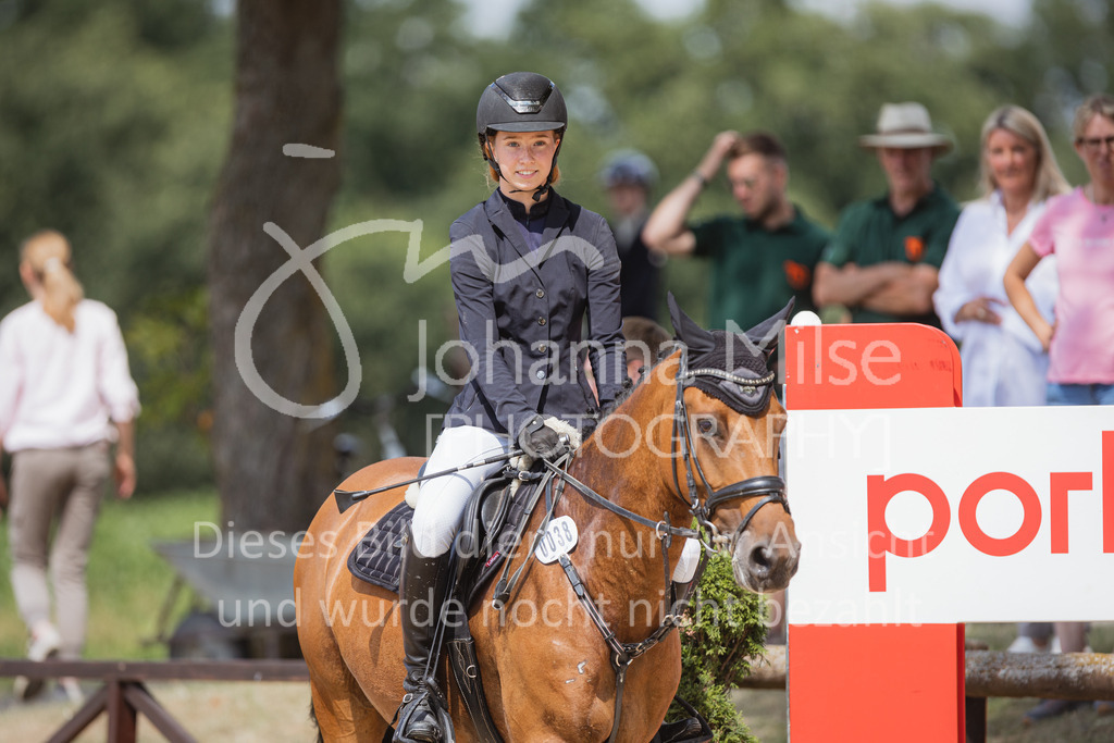 220730_BHO_PonyTrophy-409 | Deine schönsten Turniermomente als professionelle Fotos! Entdecke hochwertige Pferdesport-Fotografie im Online-Shop. Jetzt Fotos finden & bestellen!