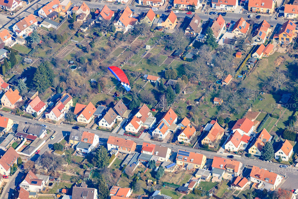 Luftbild: Wegelnburgstr in Landau in der Pfalz im Bundesland Rheinland-Pfalz in Deutschland. Foto: IMG_37711.jpg vom 05.03.2011 durch Werner Riehm/FLY-FOTO.deAuflösung des Originals: 4752 x 3168 px