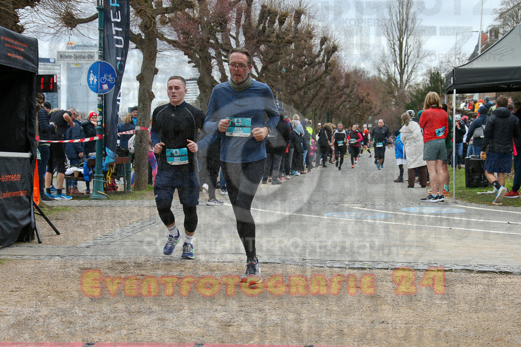 231231_1205_EX1_5568 | Sportfotografie im Rhein-Sieg Kreis, Köln, Bonn, NRW, Rheinland Pfalz, Hessen, etc. Unser Tätigkeitsfeld umfasst den Laufsport vom Volkslauf über den Marathon, Duathlon, Triathon bis zum Ultralauf wie Kölnpfad Ultra oder Schindertrail.