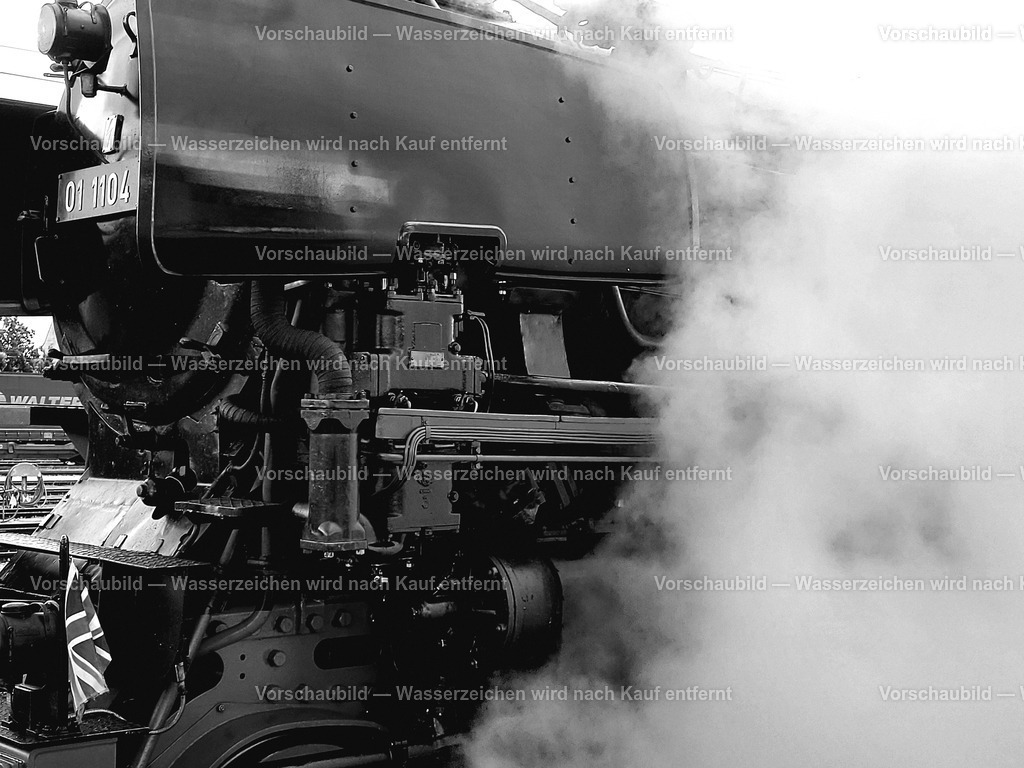 Dampf-Lok | online Fotogalerie mit schwarz-weiß Fotografien und Shop für zeitlose  Poster und Leinwände in stilvollem schwarz weiß  - Realisiert mit Pictrs.com