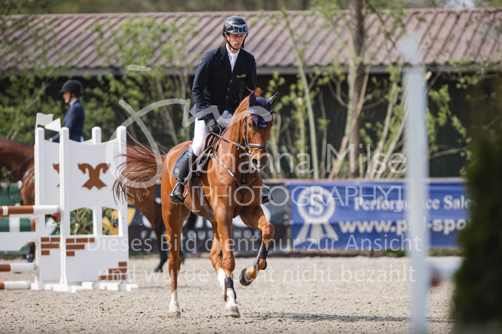 220426_Mühlen_SprPfA2-263 | Late Entry Mühlen
26.04.2022
02 Springpferde-A** 4-6j